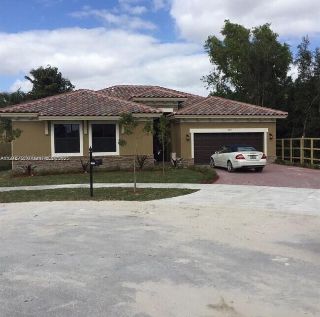 Foto del edificio - 14831 SW 33rd Terrace