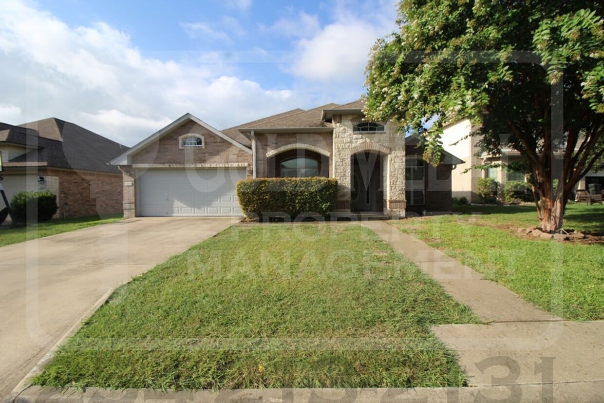 Primary Photo - 2908 Tucson Dr