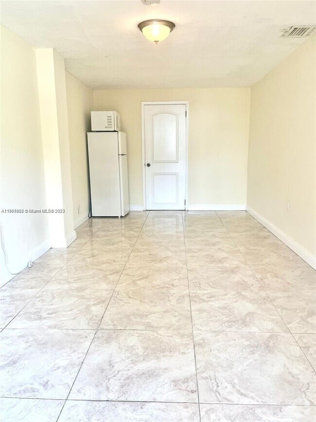 Sun Ray Homes Greynolds Park Apartments under 1,500 North Miami Beach, FL 1 Rentals