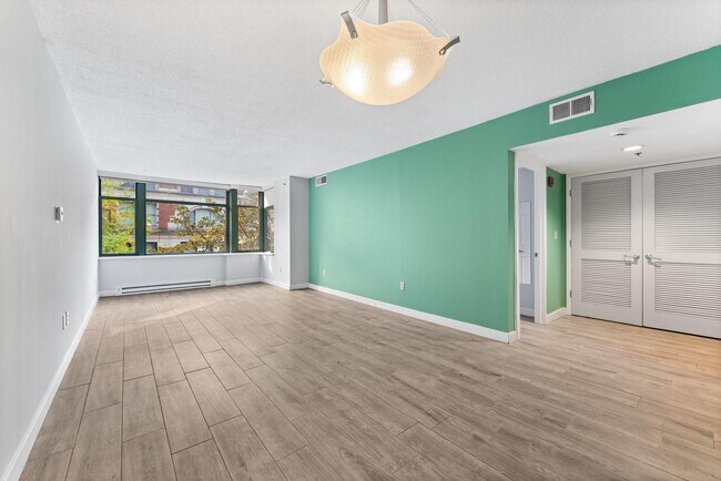 Foto del edificio - 1150 K St NW