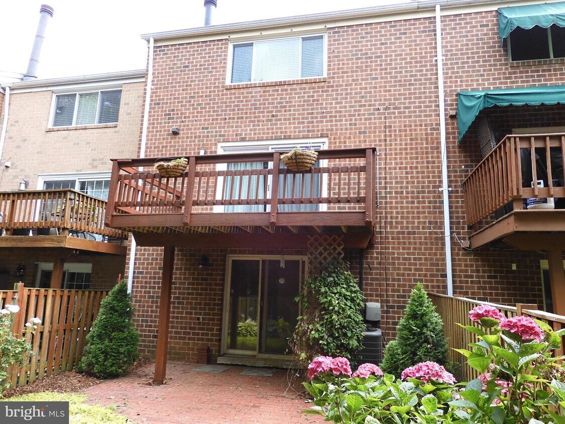 56 Blondell Ct, Timonium, MD 21093 Townhome Rentals in Timonium MD