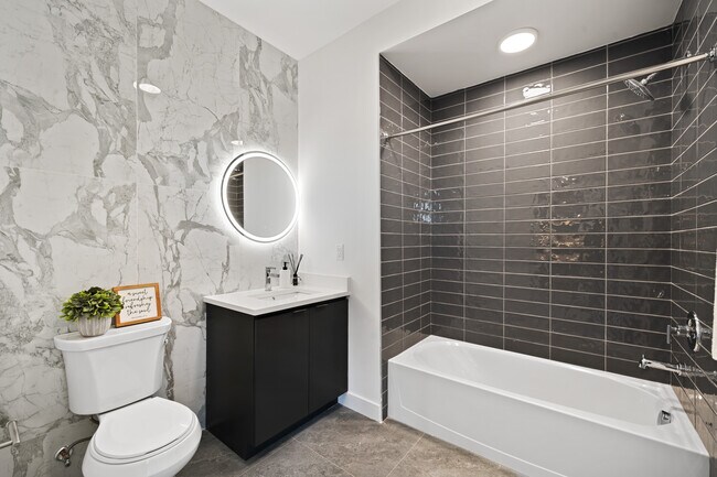 Building Photo - Baypark Bayonne