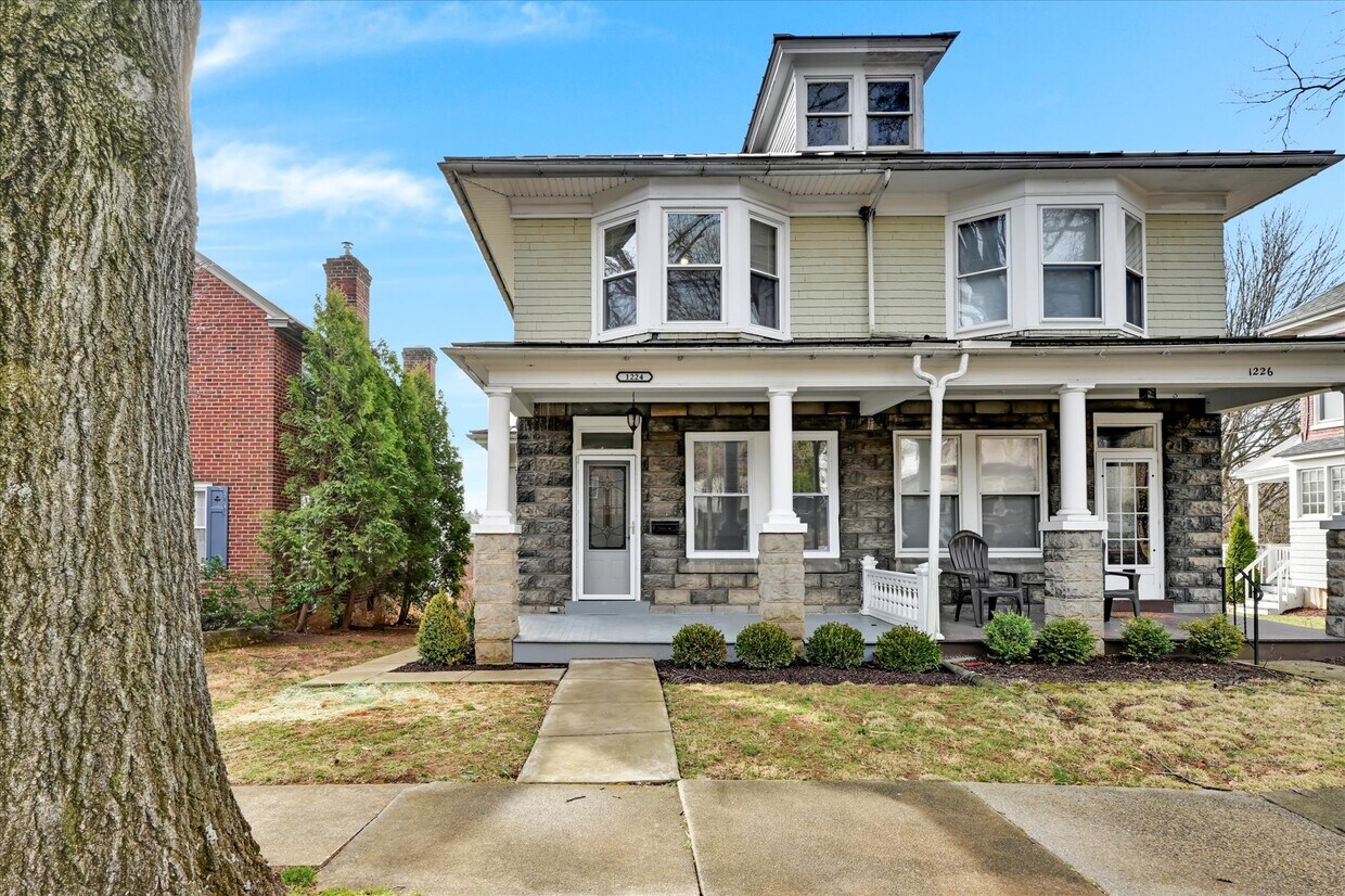 1224 Cleveland Ave, Wyomissing, PA 19610 Townhome Rentals in Wyomissing PA