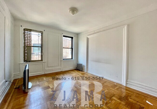 Foto del edificio - 7 Woodruff Ave