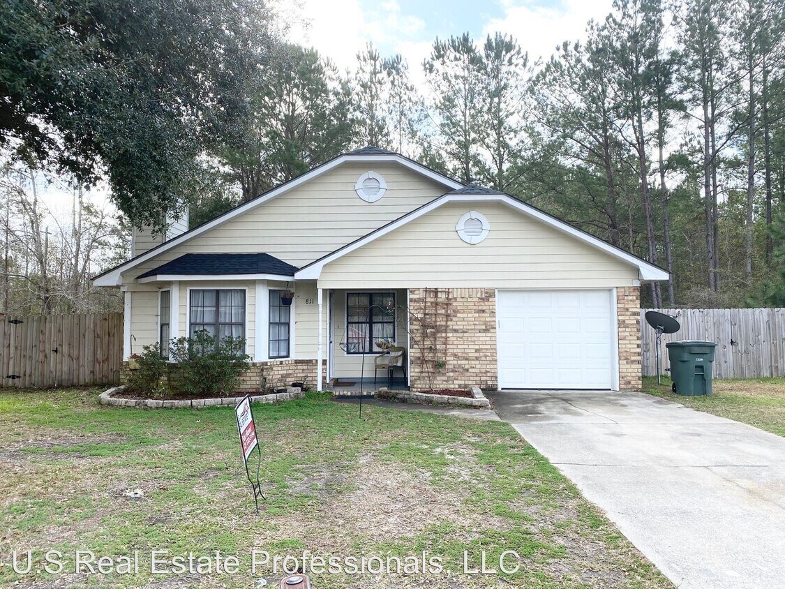 Primary Photo - 3 br, 2 bath House - 811 E Oxford Lane