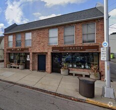 Building Photo - 506 S Center St