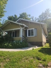 Building Photo - 2734 Virginia St