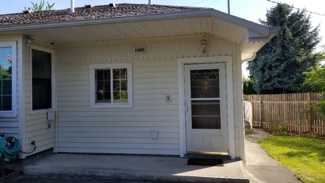 Photo - 11695 SW Greenburg Rd Apartment