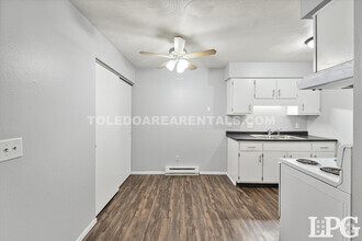 Building Photo - 6020 Secor Rd