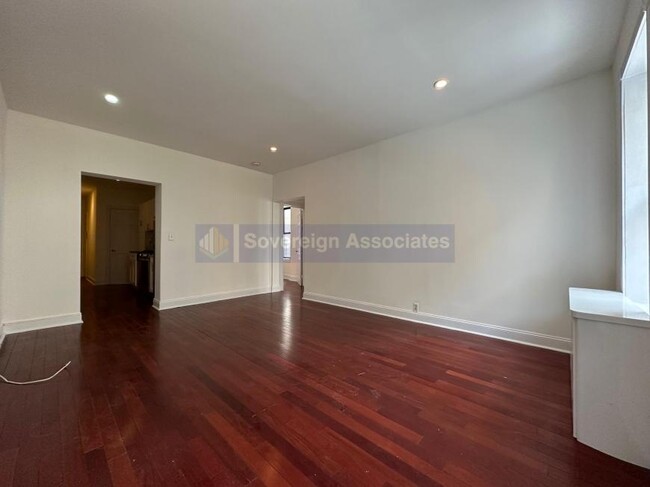 Foto del edificio - 3 bedroom in New York NY 10033