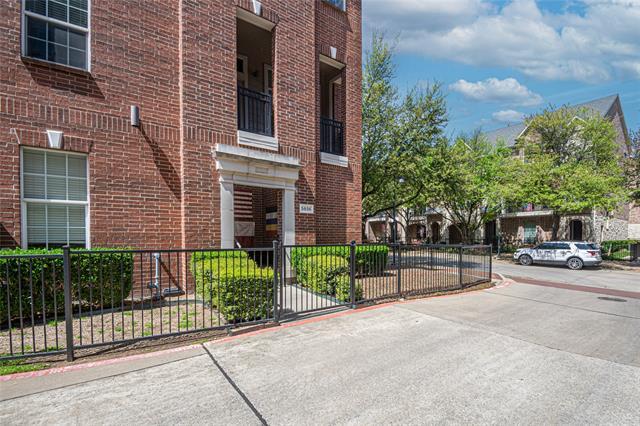 Foto del edificio - 5036 Calloway Dr