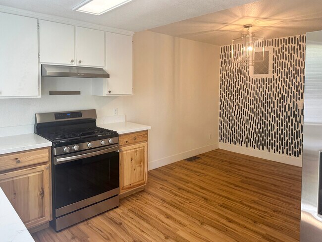 Foto del edificio - 643 Brown St