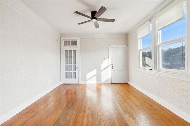 Foto del edificio - 918 N Hennessey St