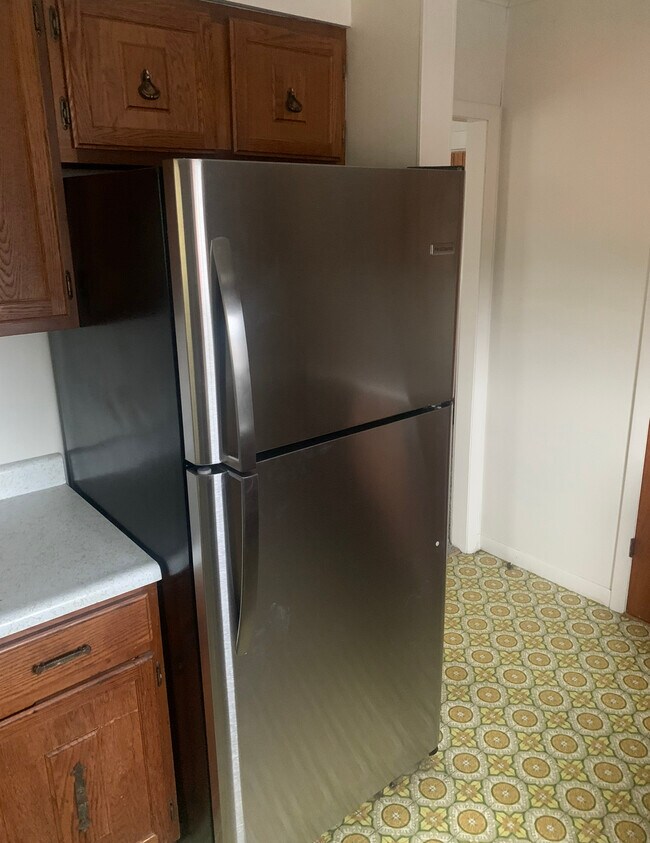 28 Gouverneur St Unit A, Canton, NY 13617 Apartments in Canton, NY