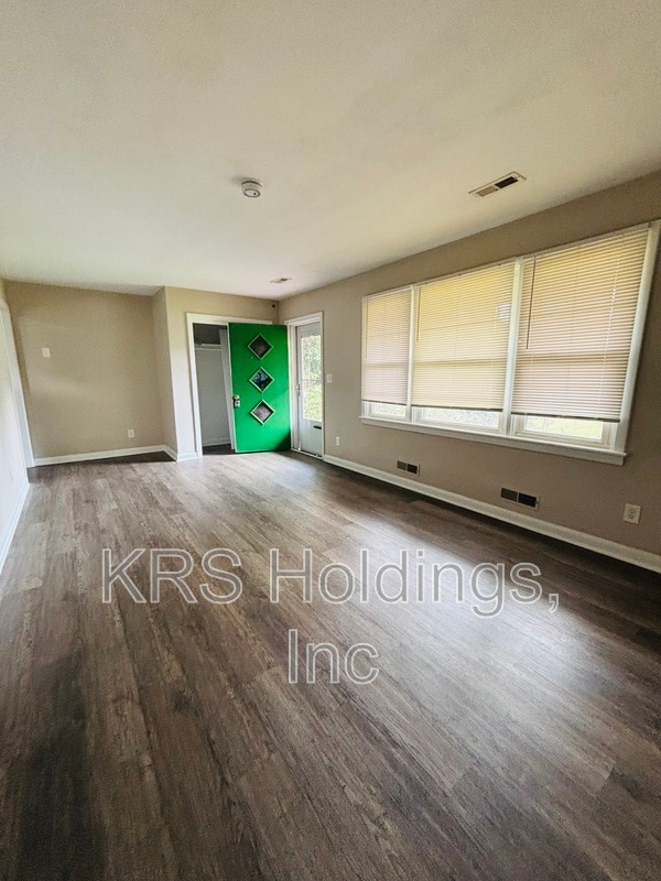 Foto del edificio - 1905 Perrel St