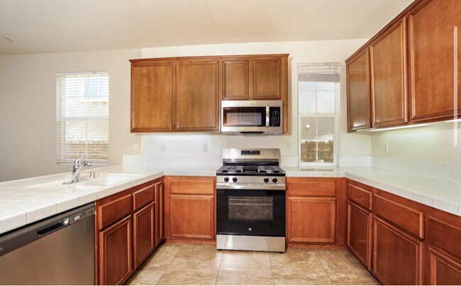 Foto del edificio - 2818 Osmunda Ct