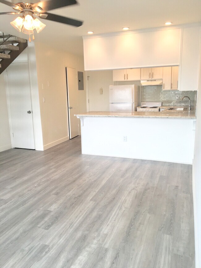 Open view of Kitchen - 10405 Irene St