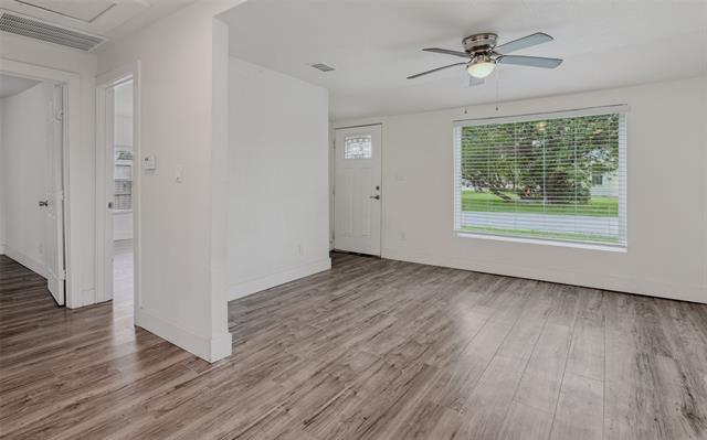 Building Photo - 308 3rd St