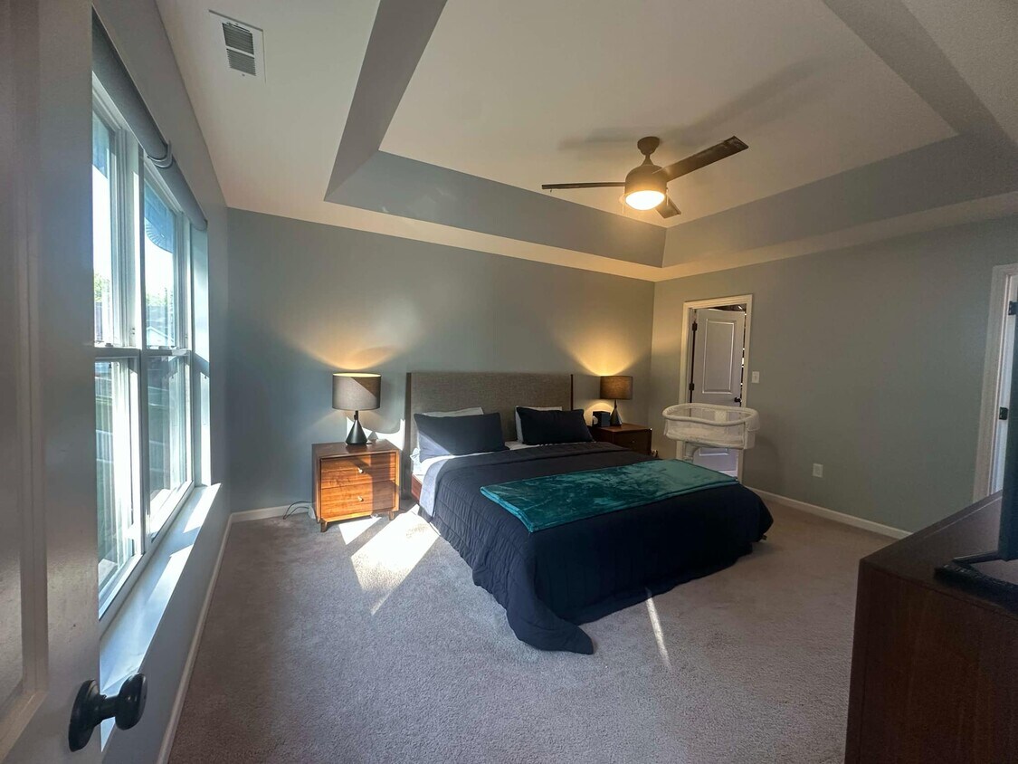 Master Suite - 3381 Arbor Gardens Ct