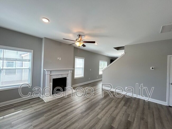 Photo - 1543 Grey Cliff Run House