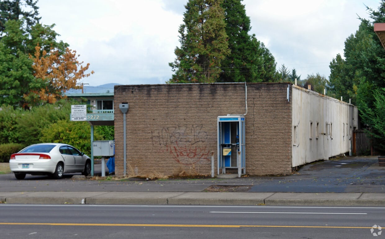 5272 Main St, Springfield, OR 97478 Apartments in Springfield, OR