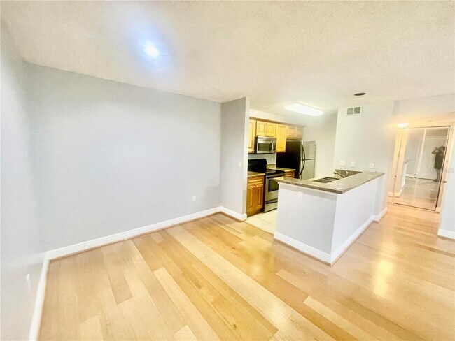 Foto del edificio - 4211 Chatham Oak Ct