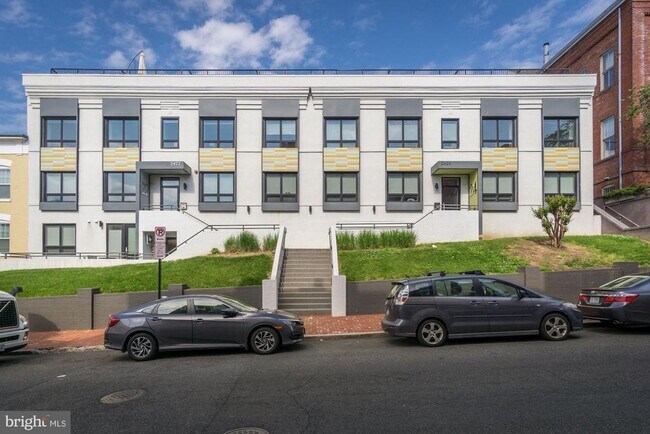 Foto del edificio - 2422 17th St NW