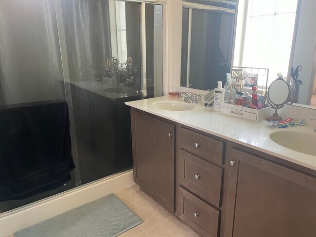 Foto del edificio - 27171 Denali Peak Rd