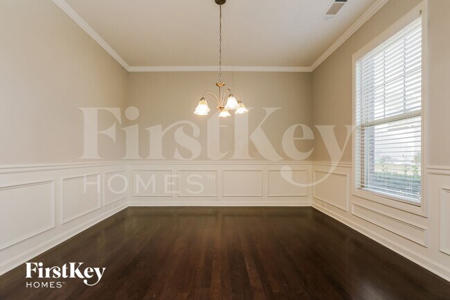 Building Photo - 4895 Frontier Dr