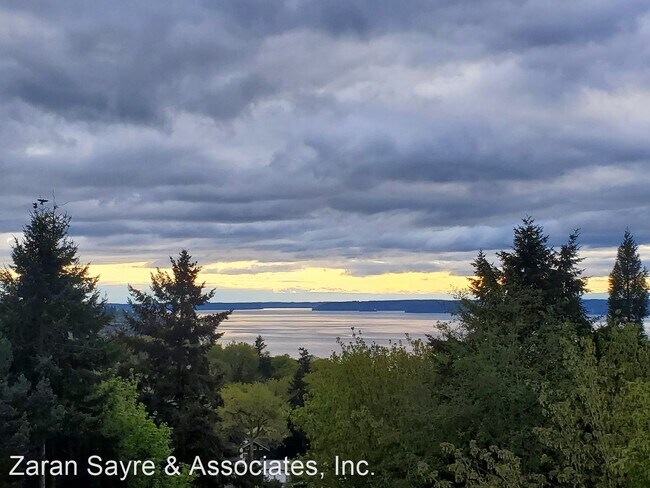 Foto del edificio - 1 br, 1 bath House - 28610 16th Ave S. #404