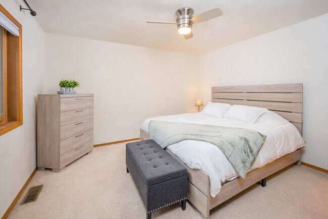 Foto del edificio - N307 Eastowne Ct