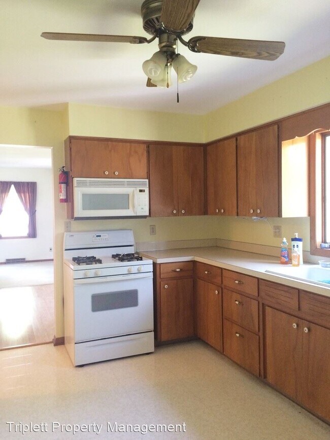 Foto del edificio - 4 br, 1.5 bath House - 607 Giddings Street