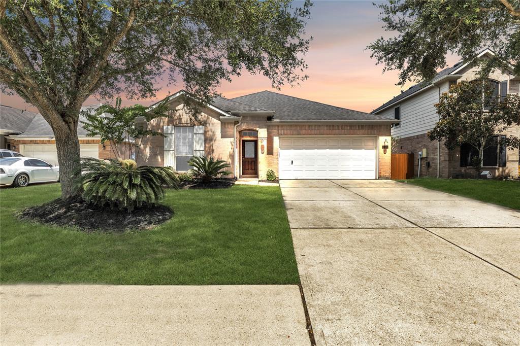 Foto principal - 415 Abbey Ln