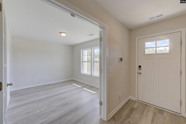 Building Photo - 139 Texas Black Way