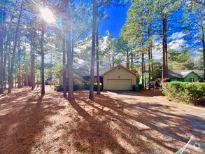 Building Photo - 420 Sugar Pine Dr