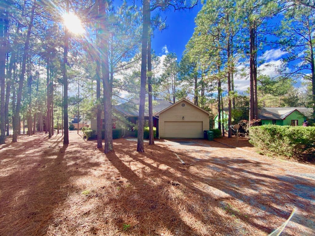 Primary Photo - 420 Sugar Pine Dr