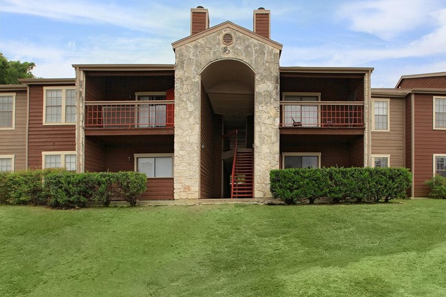 TU NUEVO HOGAR TE ESTÁ ESPERANDO - Avistar at the Crest