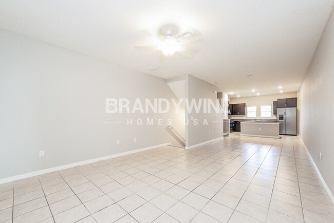 Building Photo - 5572 Mercado Dr