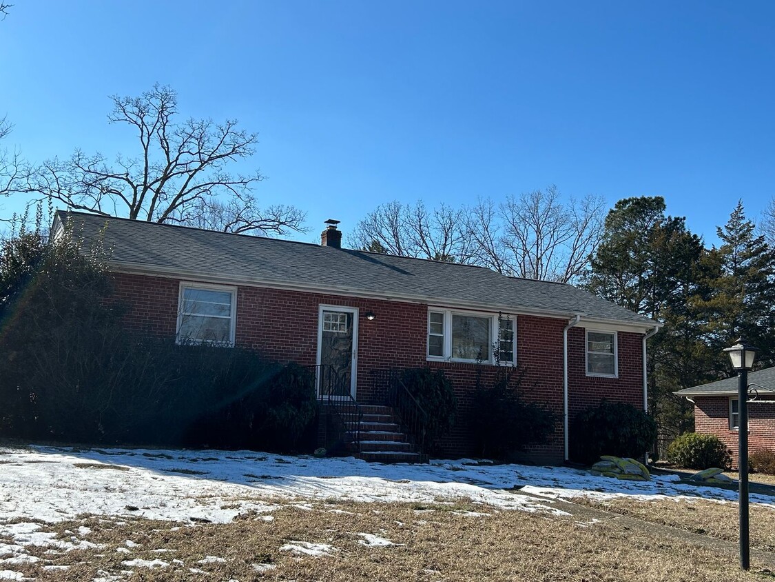 Foto principal - Bright and Charming Ranch in Stratford Hills