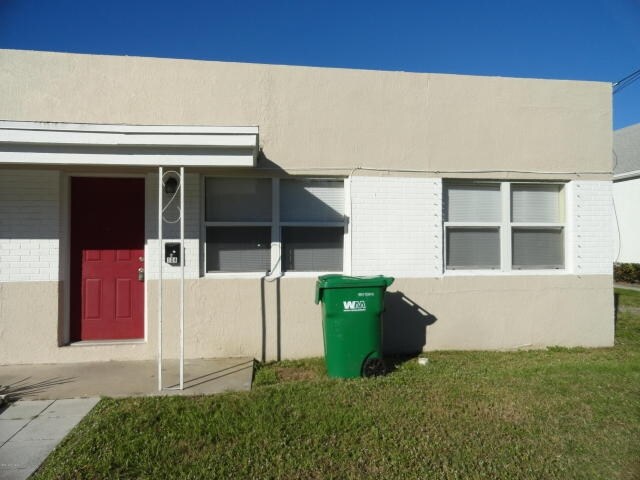 Building Photo - 1002 Brothers Ave