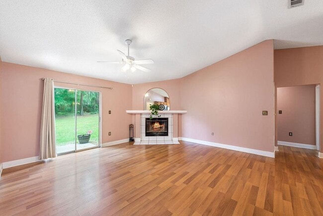 Foto del edificio - 5163 Jolene Cir