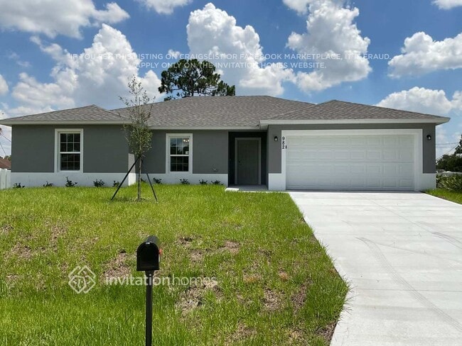 Building Photo - 982 Carver Rd SE