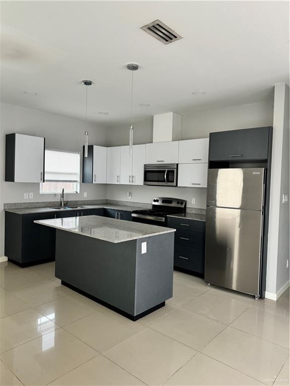 Foto del edificio - 2013 Stardust Ln