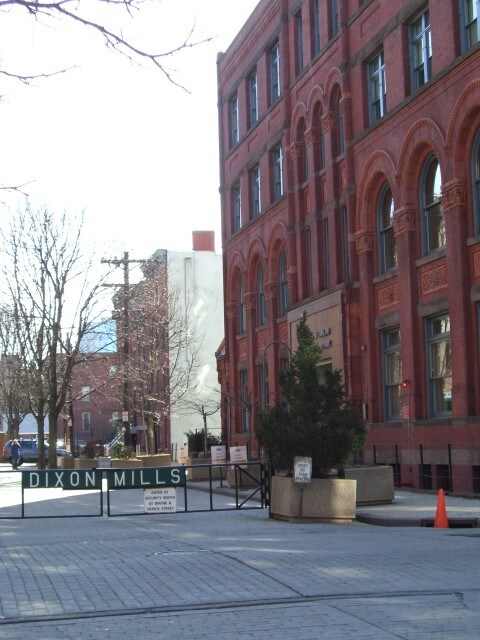 Building Photo - 167 Wayne St