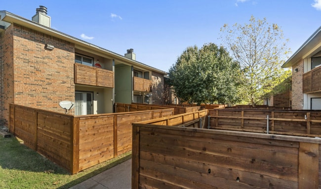 Building Photo - 3114 Rex Cruse Dr