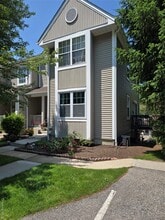 Building Photo - 29 Stone Creek Ln