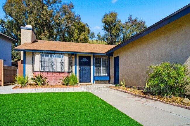 Foto del edificio - 3408 Clavelita St