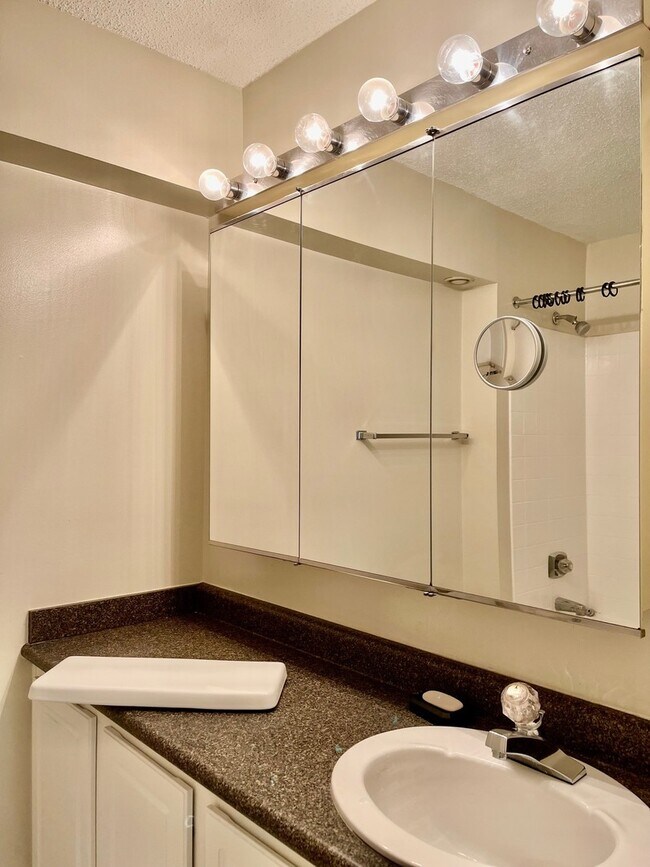 Foto del edificio - 10 E Ontario St