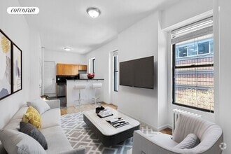 Building Photo - 100 W 67th St