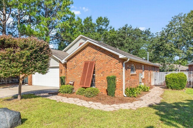 Building Photo - 1502 Abaco Cove